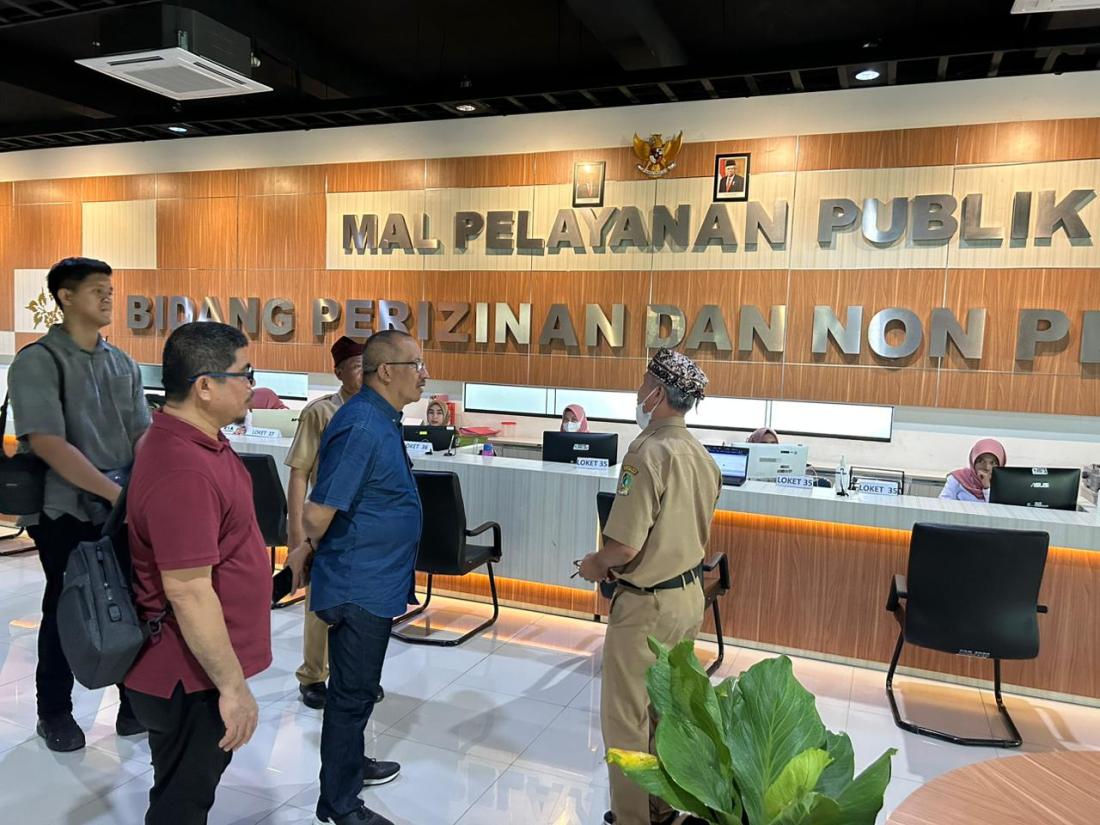 Pj Wali Kota Dr Drs Hi Asripan Nani M Si Kunjungi Mall Pelayanan